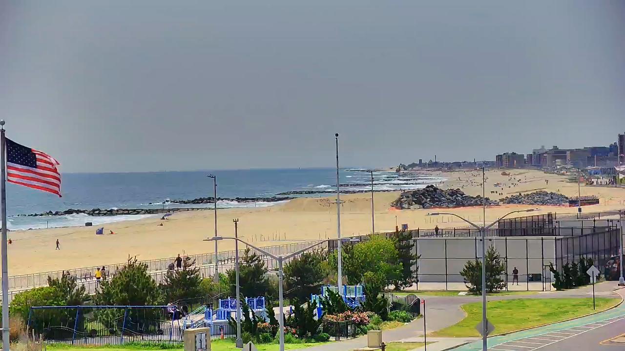 Surf Cam in Rockaway Beach
